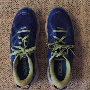 HOKA Clifton 2 Women’s Size 8.5